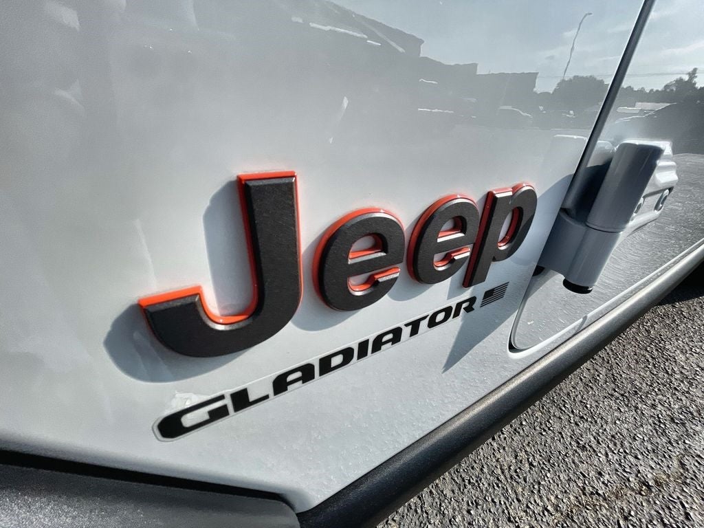 2024 Jeep Gladiator GLADIATOR MOJAVE 4X4